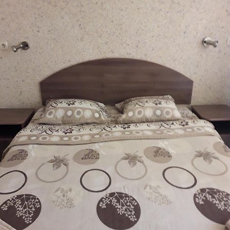 Hotel Maritsa Lyubimets エクステリア 写真
